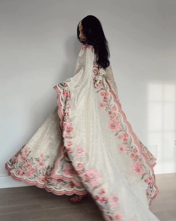 Aarushi Heavy Pure Silk Gown